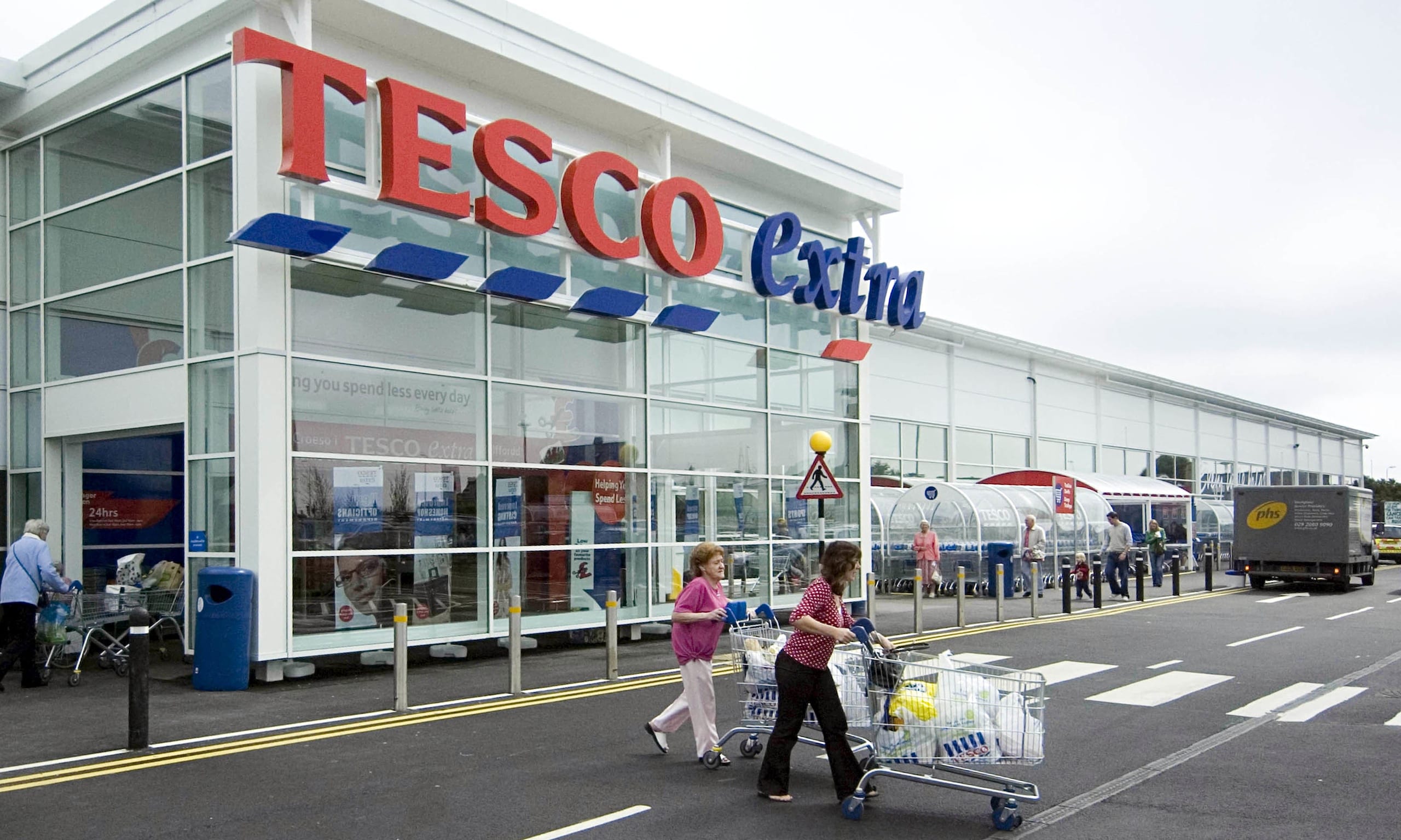 You are currently viewing Tesco – blue sky times ahead or in the eye of the hurricane?