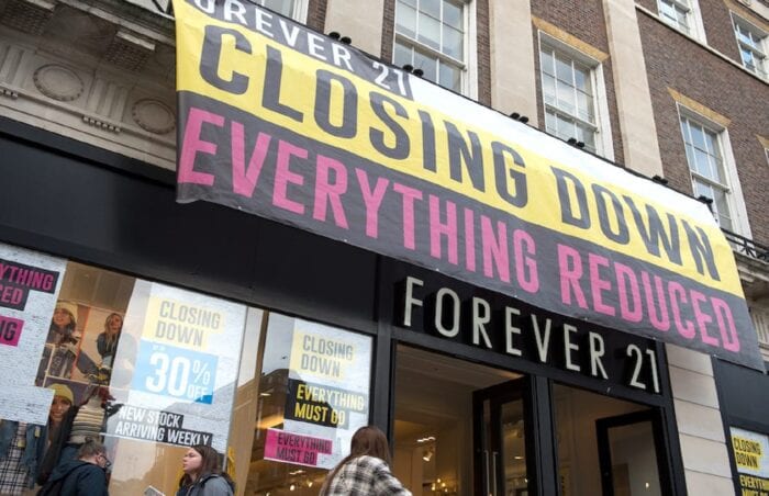Read more about the article Retail Apocalypse: Why customer research must be part of in-store cx assessments